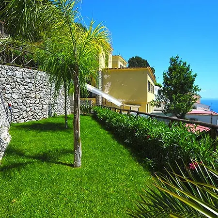 Villa Knight