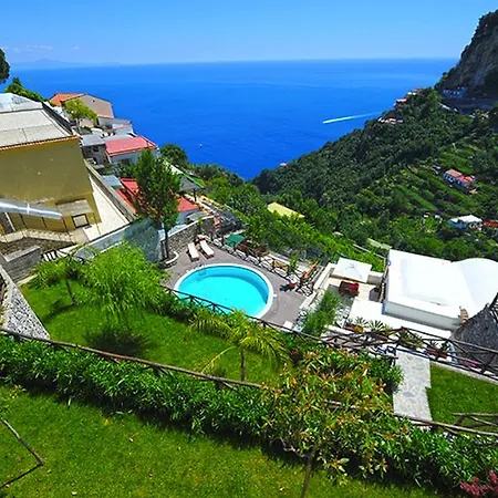 Knight Villa