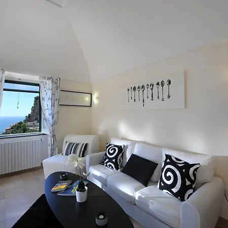 Knight Villa