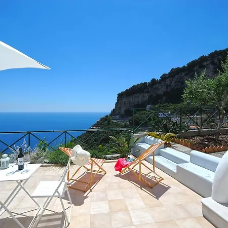 Knight Villa