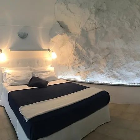 Knight Villa